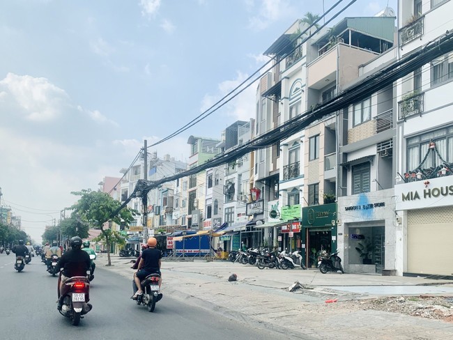 Dự án metro số 2 và hầm chui Nguyễn Văn Linh - Nguyễn Hữu Thọ chậm tiến độ ra sao? - Ảnh 3.