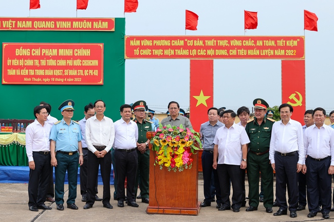 Ninh Thuận kiến nghị Thủ tướng sớm chấp thuận việc bổ sung quy hoạch cảng hàng không Thành Sơn - Ảnh 2.