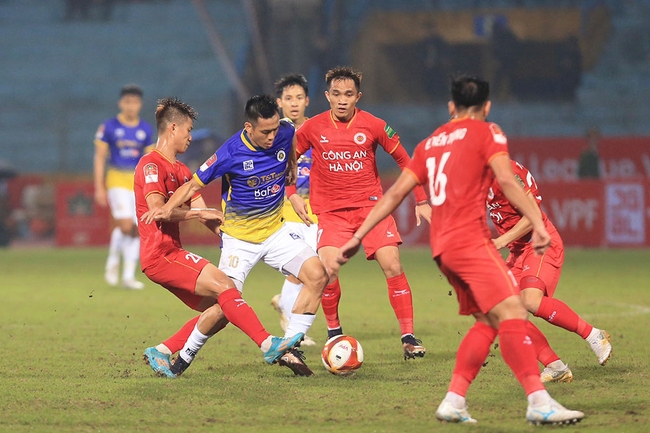 V.League bị ngắt quãng không phải là vấn đề quá lớn cho các CLB? - Ảnh 1.