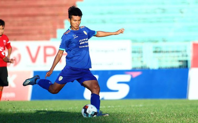 Quyết tâm hồi sinh, CLB Đồng Tháp tái hợp tiền đạo từng &quot;gây bão&quot; V.League - Ảnh 1.