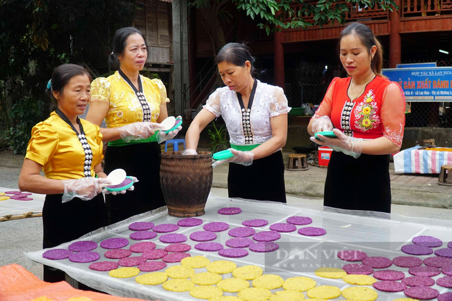 Món bánh thơm ngậy của đồng bào Thái ở Mường Lay là thứ bánh gì mà nhiều người ưa thích - Ảnh 6.