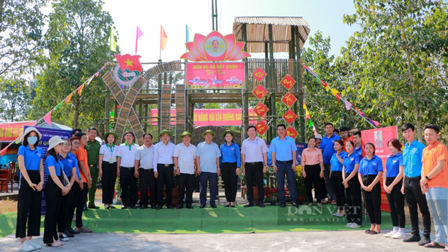 Hội trại tòng quân tổ chức tại huyện Bắc Tân Uyên, Bình Dương. Ảnh: PV