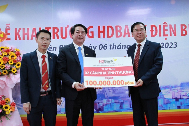 Đến vùng đất hoa ban, HDBank phục vụ tài chính hơn nửa triệu người dân Điện Biên - Ảnh 1.