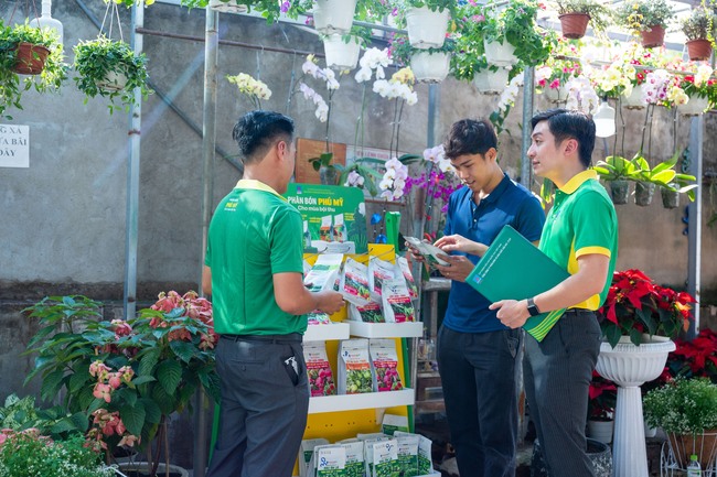 PVFCCo: 20 năm liên tiếp được tôn vinh Hàng Việt Nam chất lượng cao - Ảnh 3.