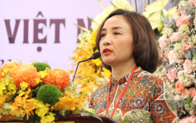 Bà Hoàng Thị Liên - Chủ tịch Hiệp hội Hồ tiêu Việt Nam được bầu làm Chủ tịch Hiệp hội Hồ tiêu và cây gia vị Việt Nam. Ảnh: Nguyên Vỹ