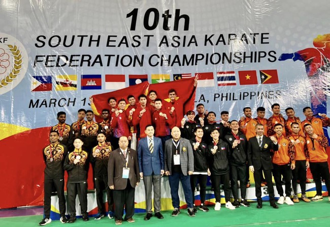 Giành ngôi đầu Đông Nam Á, karate Việt Nam chạy đà hoàn hảo cho SEA Games 32 - Ảnh 2.