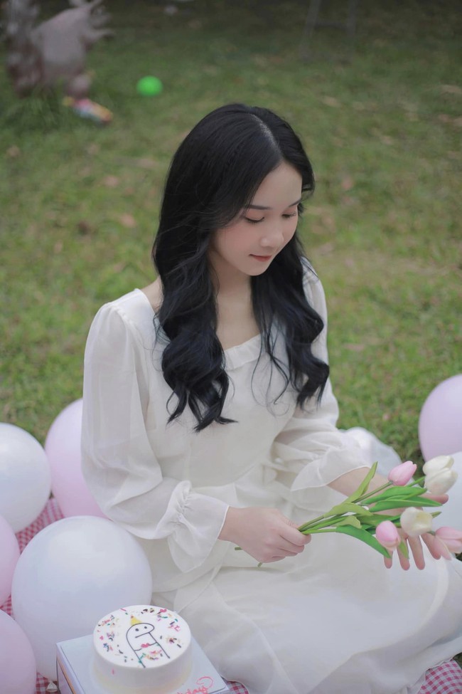 Hoa khôi bóng chuyền Lại Khánh Huyền: 18 tuổi, đẹp như hoa hậu - Ảnh 7.