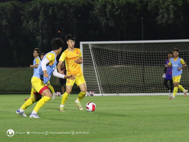 U23 Việt Nam đón 3 tin vui trước trận gặp U23 Kyrgyzstan - Ảnh 11.