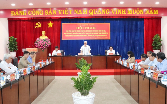 Bí thư Tỉnh ủy Nguyễn Văn Lợi phát biểu tại Hội nghị tổng kết Đề án 711 của Bình Dương. Ảnh: H.V