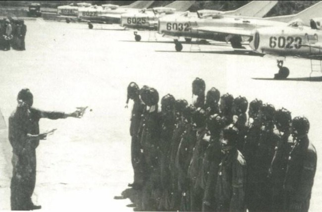 Chiêm ngưỡng dàn tiêm kích đầu tiên của Không quân Việt Nam oai hùng - Ảnh 5.