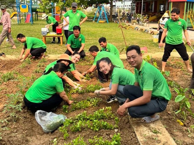 TT-Huế: Hội Nông dân xây dựng “vườn rau của bé” tại 2 trường mầm non  - Ảnh 2.