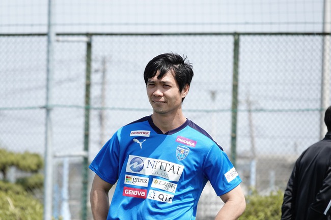 Yokohama FC học theo Pau FC, dùng Công Phượng để &quot;câu&quot;... tương tác - Ảnh 5.