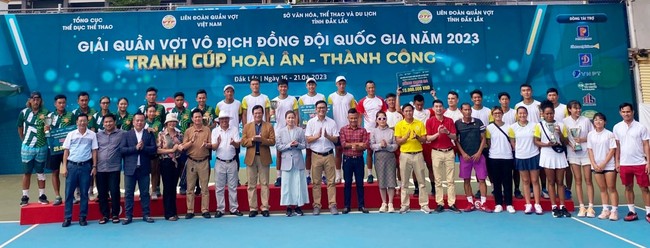 TP.HCM 1 lên ngôi vương tại Giải Quần vợt Vô địch đồng đội quốc gia 2023 - Ảnh 1.