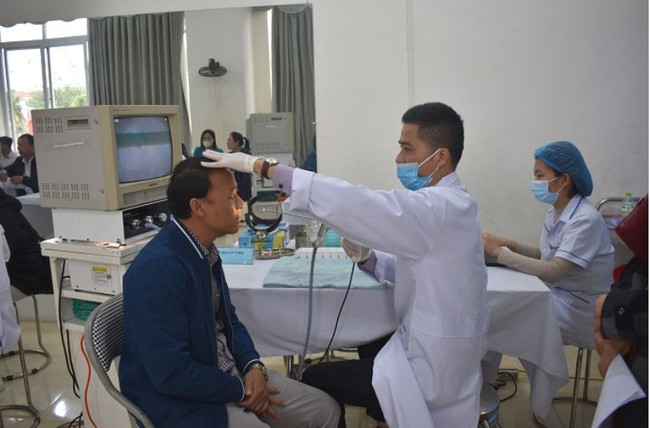 75% dân số huyện Mê Linh sắp được khám sức khỏe miễn phí - Ảnh 1.