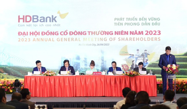 HDBank hé lộ sẽ nhận chuyển giao bắt buộc một ngân hàng khác, mua một công ty chứng khoán - Ảnh 4.