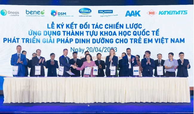 Vinamilk trả cổ tức năm 2022 bằng tiền lên đến 94% lợi nhuận, mục tiêu doanh thu năm 2023 kỷ lục - Ảnh 8.