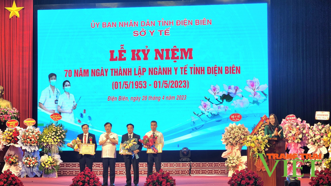 Sở Y tế Điện Biên: 70 năm đoàn kết, kỷ cương, trách nhiệm, tận tâm vì sức khỏe nhân dân   - Ảnh 6.