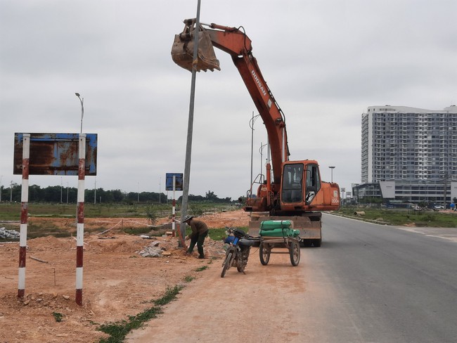 TT-Huế: Hàng loạt gói thầu dự án “đô thị xanh” chậm tiến độ nghiêm trọng khiến dân khốn đốn - Ảnh 4.