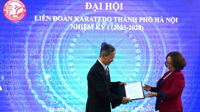 Thành lập Liên đoàn Karatedo Hà Nội - Ảnh 1.