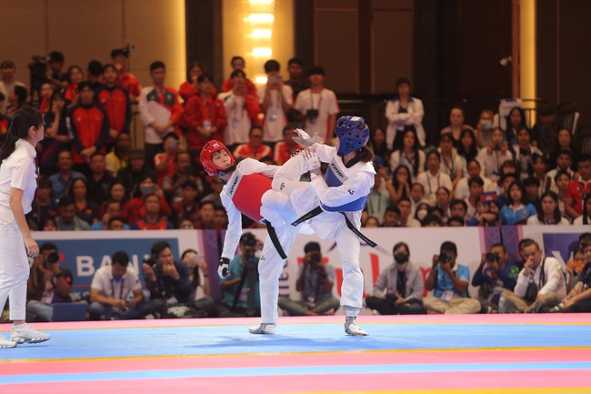 [Trực tiếp] Chung kết đối kháng Taekwondo SEA Games 32 - Ảnh 1.