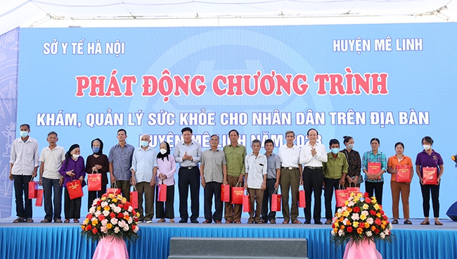 5 đối tượng tại huyện Mê Linh được khám, tư vấn sức khỏe miễn phí - Ảnh 1.