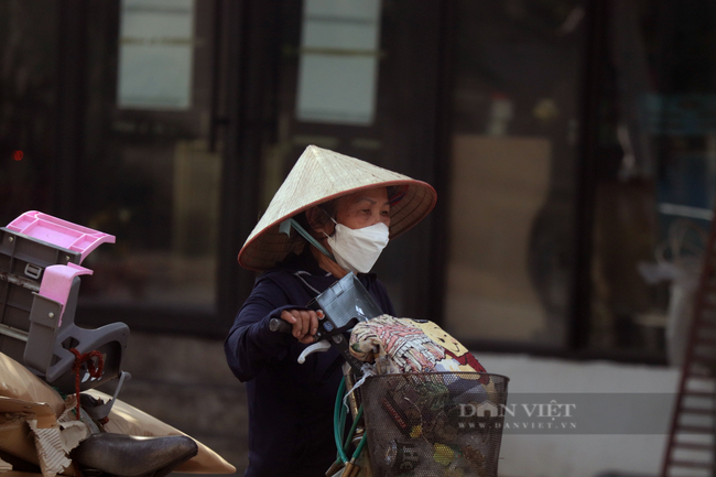 Hòa Bình: Người dân &quot;vật lộn&quot; dưới mùa nắng nóng - Ảnh 11.