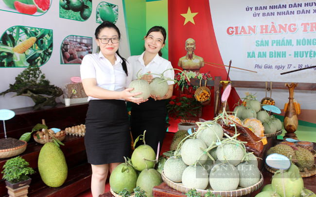 Các sản phẩm nông nghiệp công nghệ cao đặc trưng của xã An Bình, huyện Phú Giáo (Bình Dương). Ảnh: Nguyên Vỹ
