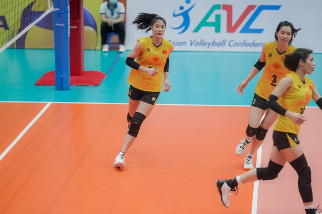 Chùm ảnh: ĐT bóng chuyền nữ Việt Nam quật ngã Thái Lan, vô địch châu Á - Ảnh 12.