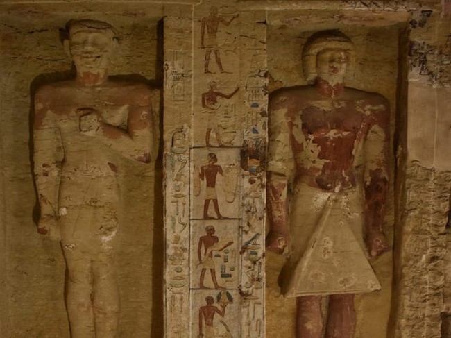Vì sao nhiều mộ cổ Ai Cập khắc lời nguyền chết chóc? - Ảnh 1.