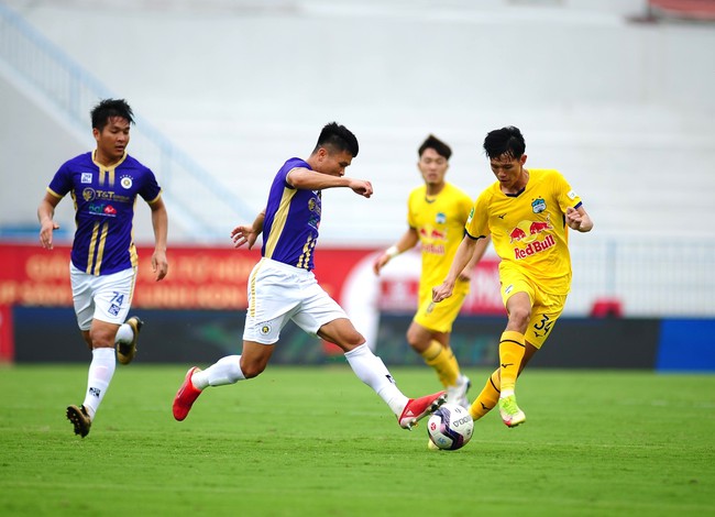 Lịch phát sóng trực tiếp vòng 10 V.League 2023: Tâm điểm HAGL vs Hà Nội FC - Ảnh 1.