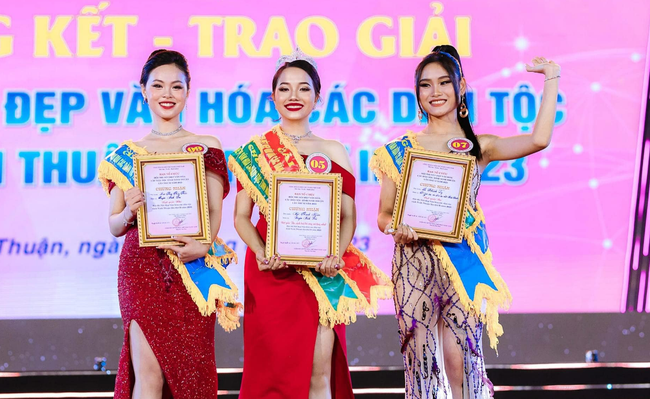 Người đẹp các dân tộc Chăm, Raglai, Kinh tranh tài hội thi nét đẹp văn hóa các dân tộc Ninh Thuận 2023 - Ảnh 8.