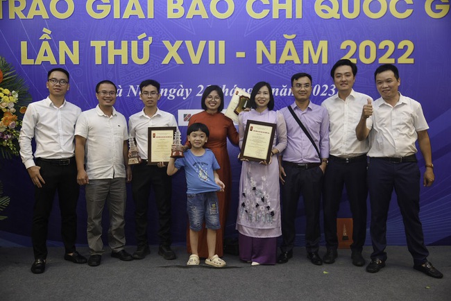 Kỷ niệm 98 năm Ngày Báo chí Cách mạng Việt Nam: Lời cảm ơn trân trọng của Báo NTNN/Dân Việt
 - Ảnh 3.
