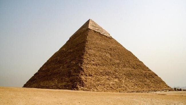 Vì sao kẻ trộm khó đánh cắp báu vật trong kim tự tháp Ai Cập? - Ảnh 3.
