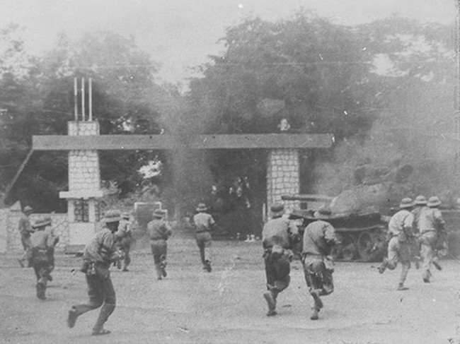 Hình ảnh lịch sử trong chiến dịch giải phóng Buôn Ma Thuột tháng 3/1975 - Ảnh 3.