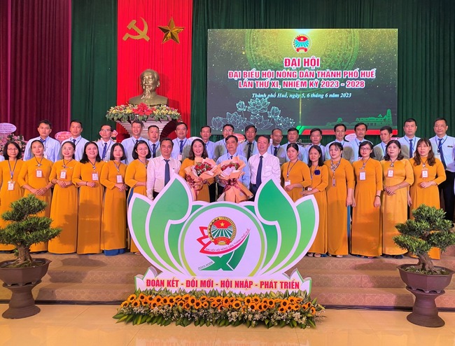 Bà Nguyễn Thị Bích Tuyết tái đắc cử Chủ tịch Hội Nông dân TP.Huế  - Ảnh 4.