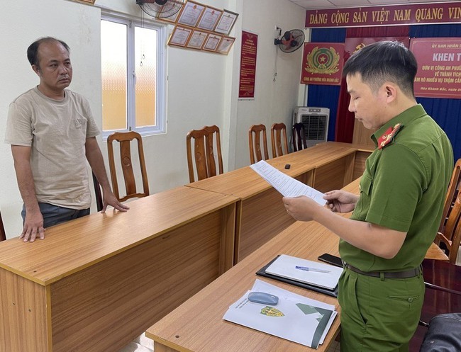 Tiếp tay cho chủ doanh nghiệp lừa đảo, nguyên cán bộ địa chính bị khởi tố - Ảnh 1.