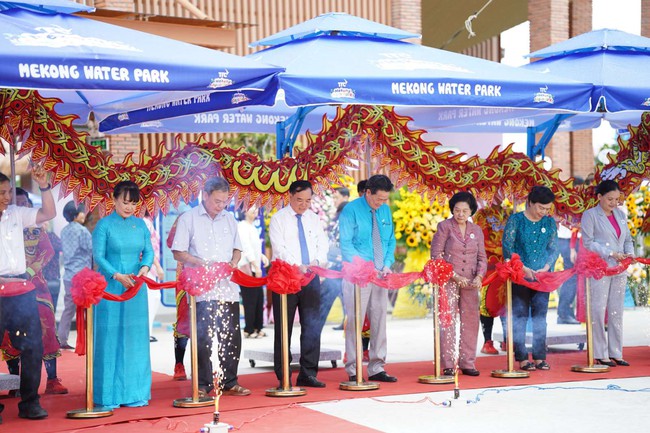 Khai trương công viên nước đầu tiên tại thành phố Bến Tre - TTC Mekong Aqua Park - Ảnh 3.