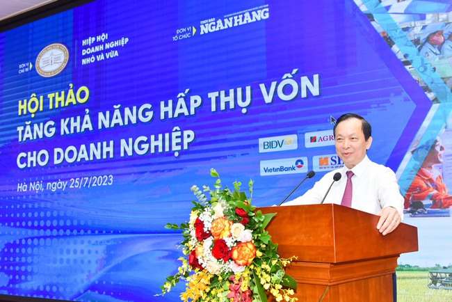 Phó Thống đốc NHNN: Vẫn cơ chế đó, bộ máy làm tín dụng như thế, lý do nào khiến tín dụng tăng chậm? - Ảnh 1.