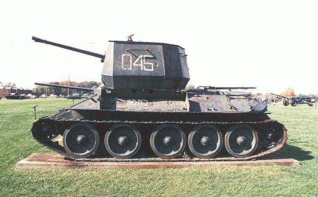 Việt Nam từng cải biên xe tăng T-34 thành… pháo phòng không tự hành - Ảnh 11.