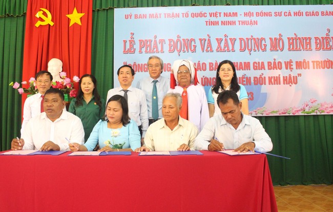Cộng đồng Hồi giáo Bàni ở Ninh Thuận tham gia bảo vệ môi trường và thích ứng với biến đổi khí hậu - Ảnh 1.