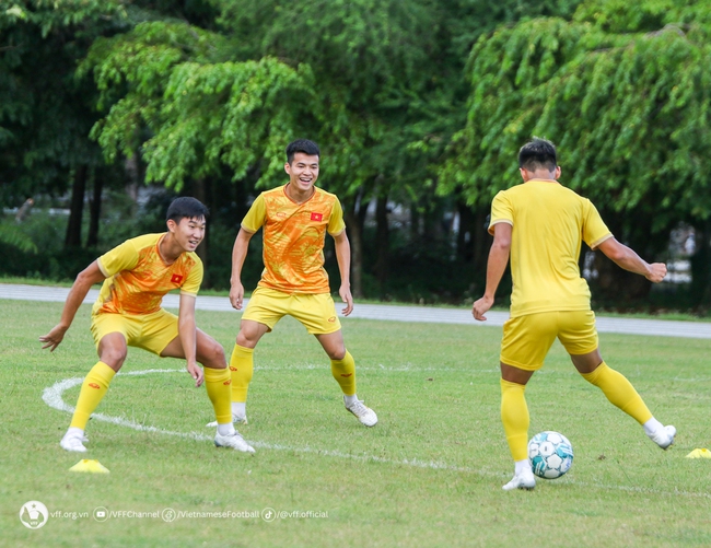 U23 Việt Nam chuẩn bị ra sao cho trận chung kết với U23 Indonesia? - Ảnh 2.