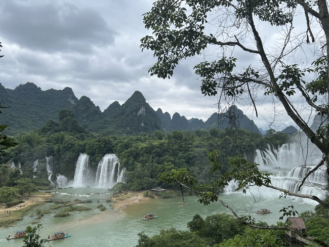 Thí điểm cho du khách Việt Nam, Trung Quốc qua lại, tham quan Khu cảnh quan thác Bản Giốc - Đức Thiên - Ảnh 8.