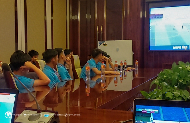Chủ tịch LĐBĐVN Trần Quốc Tuấn gặp mặt, tiếp lửa ĐT Olympic Việt Nam - Ảnh 5.