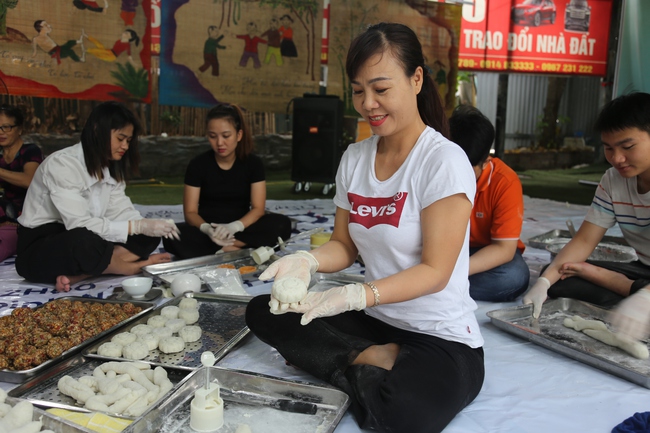 Thơm ngon bánh nướng, bánh dẻo mùa Trung thu &quot;Trăng Đại Ngàn 2023&quot; - Ảnh 12.