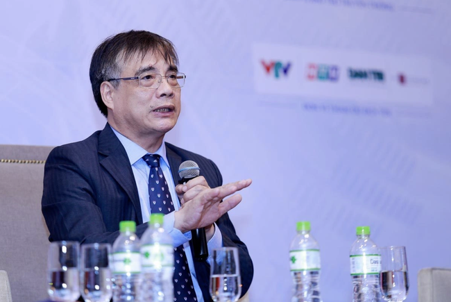 PGS, TS Trần Đình Thiên: &quot;Doanh nghiệp Việt giỏi chống chịu, sống dai nhưng... chậm lớn, khó trưởng thành&quot; - Ảnh 1.