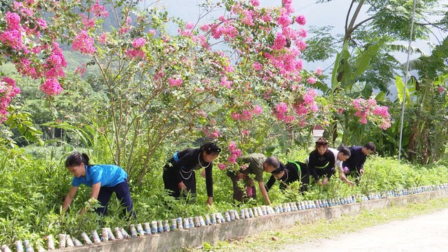 Tuyên Quang: 12 xã tiến gần mục tiêu về đích Nông thôn mới - Ảnh 1.