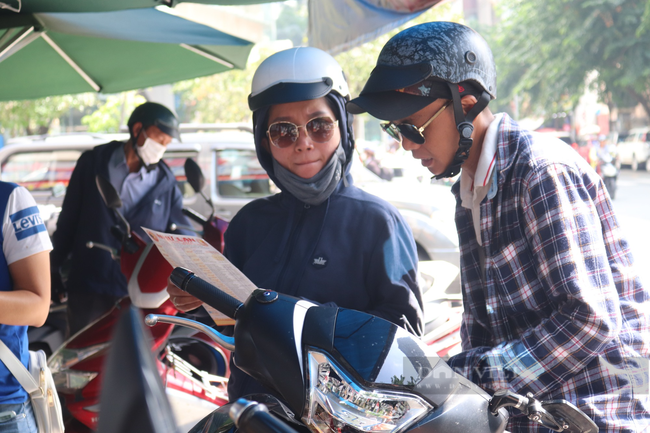 Giữa lúc bánh trung thu đại hạ giá vẫn ế, thương hiệu nổi tiếng nhất Sài Gòn đang bán buôn ra sao? - Ảnh 4.