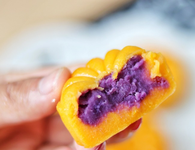 Loại củ &quot;trường sinh&quot; phối với quả &quot;siêu vitamin A&quot; thành bánh Trung thu ngon, đẹp, bổ - Ảnh 15.