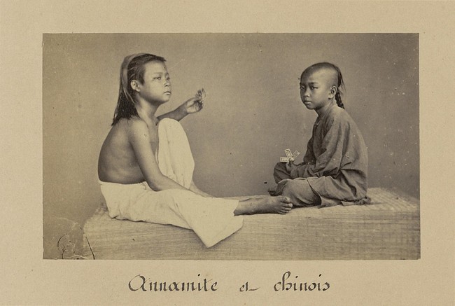 Bộ ảnh vô cùng đặc sắc về trẻ em Việt Nam cuối thế kỷ 19 - Ảnh 3.
