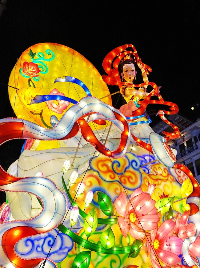 Tết Trung thu sắp đến, 4 con giáp rời xa vất vả, trăng càng tròn, người càng viên mãn, mọi sự tốt lành - Ảnh 5.